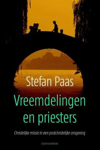 Vreemdelingen en priesters (e-book)